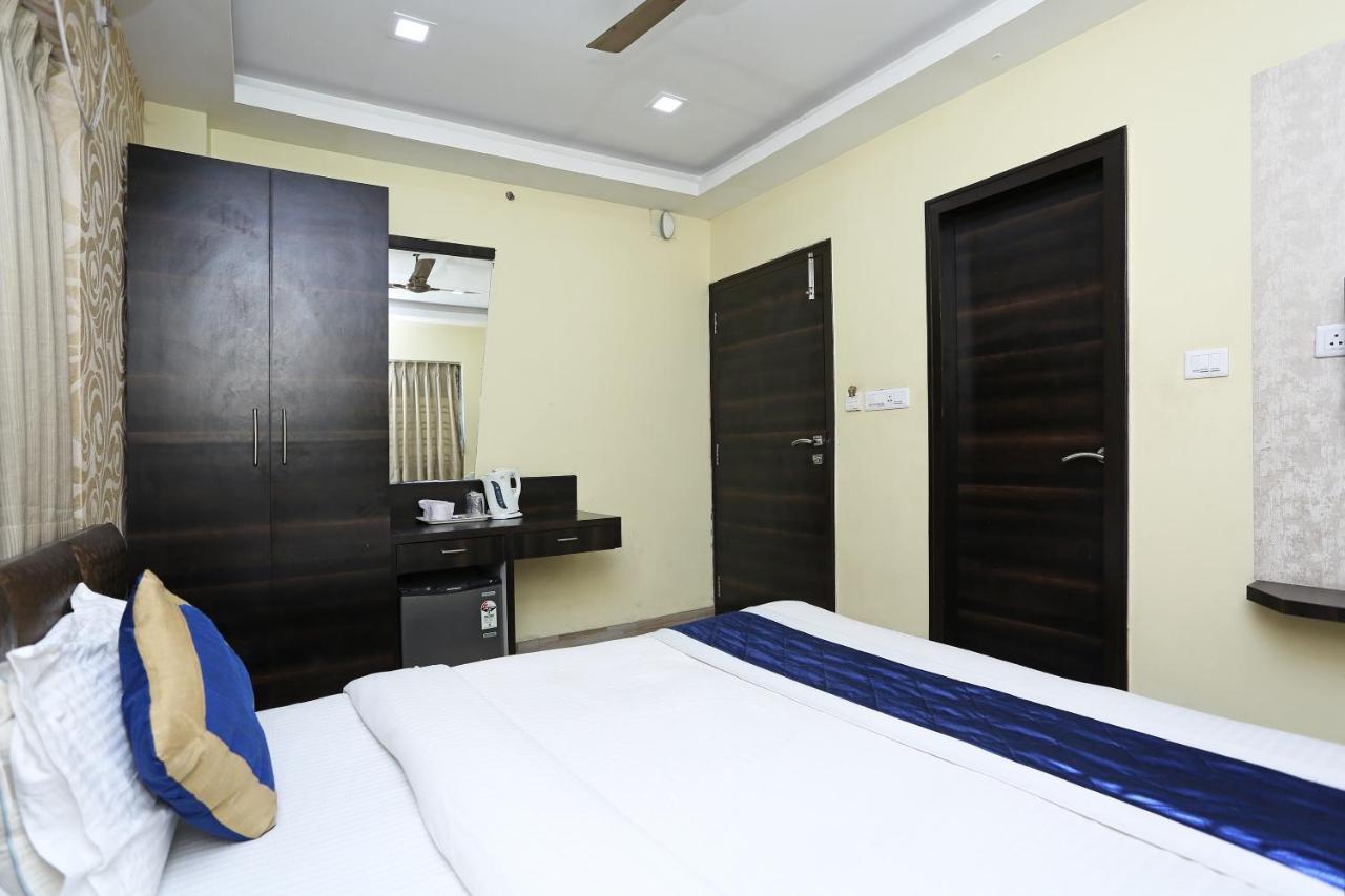 โอโย 7790 โฮเต็ล รอยัล ไฮต์ Hotel โกลกาตา ภายนอก รูปภาพ